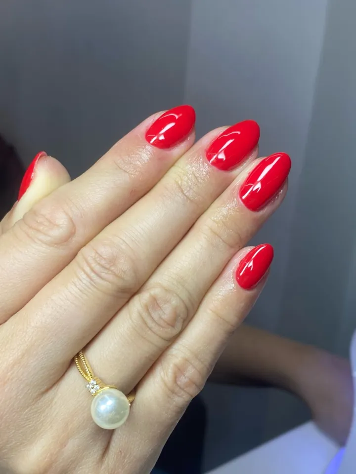 Vermelho clássico — trabalho do Vanessa Brandão Studio Beauty
